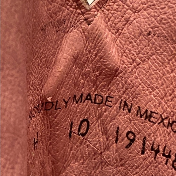 Brown Heeled Boots with Western Stitching and Pointed Toe - Picture 2 of 16